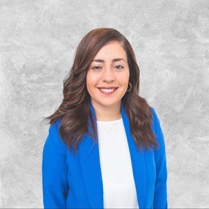 Meet your Posher, Maria